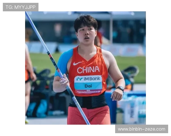 三级跳包揽前三中国闪耀亚锦赛