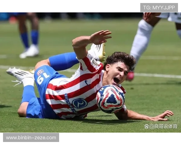 [欧冠]马竞前场任意球 萨维奇头球扳回一城.